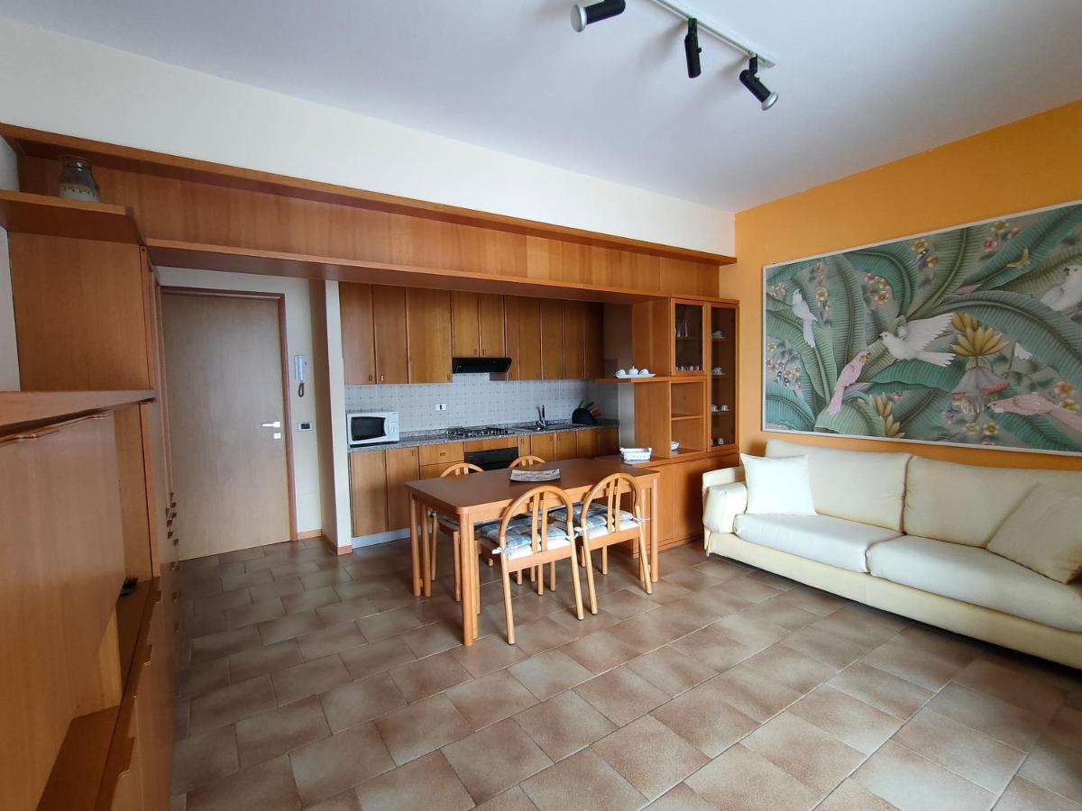 Iseolakerental- Casa Trentapassi Riva di Solto Dış mekan fotoğraf